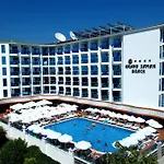 Grand Zaman Hotel 4*