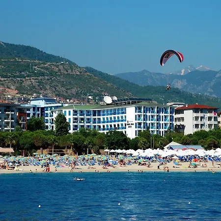 Готель Grand Zaman