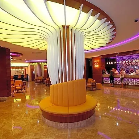Grand Zaman Hotel 4*