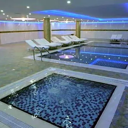 Grand Zaman Hotel