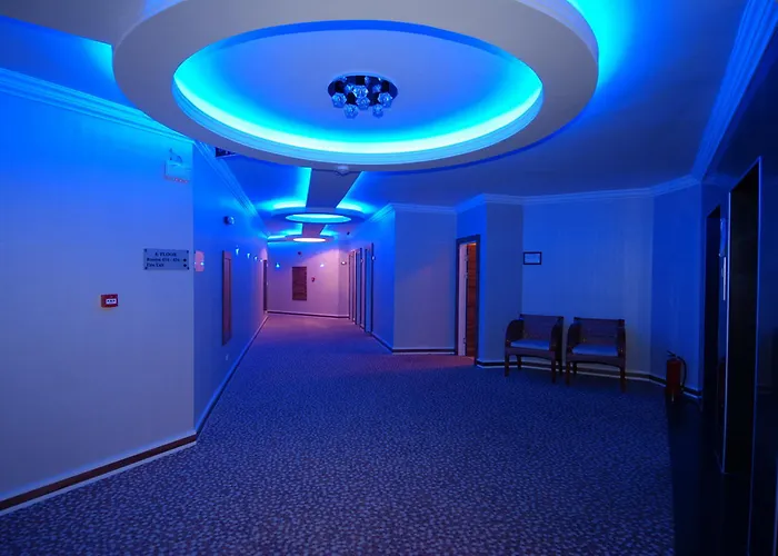 Hotell Grand Zaman 4*