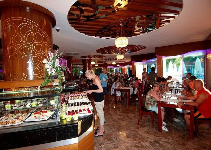 Grand Zaman Hotell 4*