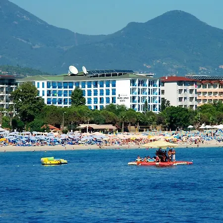 Grand Zaman ホテル