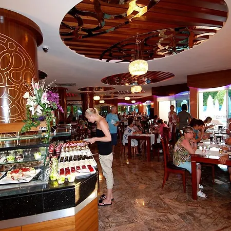 Grand Zaman Hotell 4*