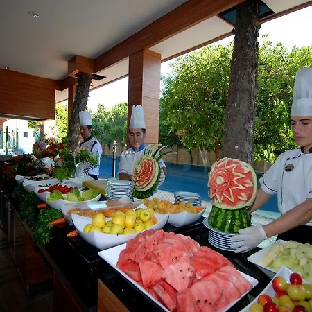 Hotell Grand Zaman 4*